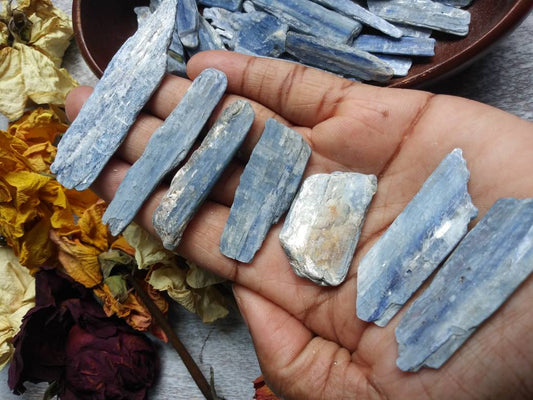 Blue Kyanite Blade | Communication Stone